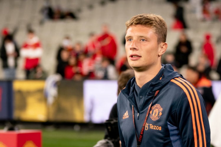 Hibernian to explore signing Will Fish from Manchester United on permanent basis