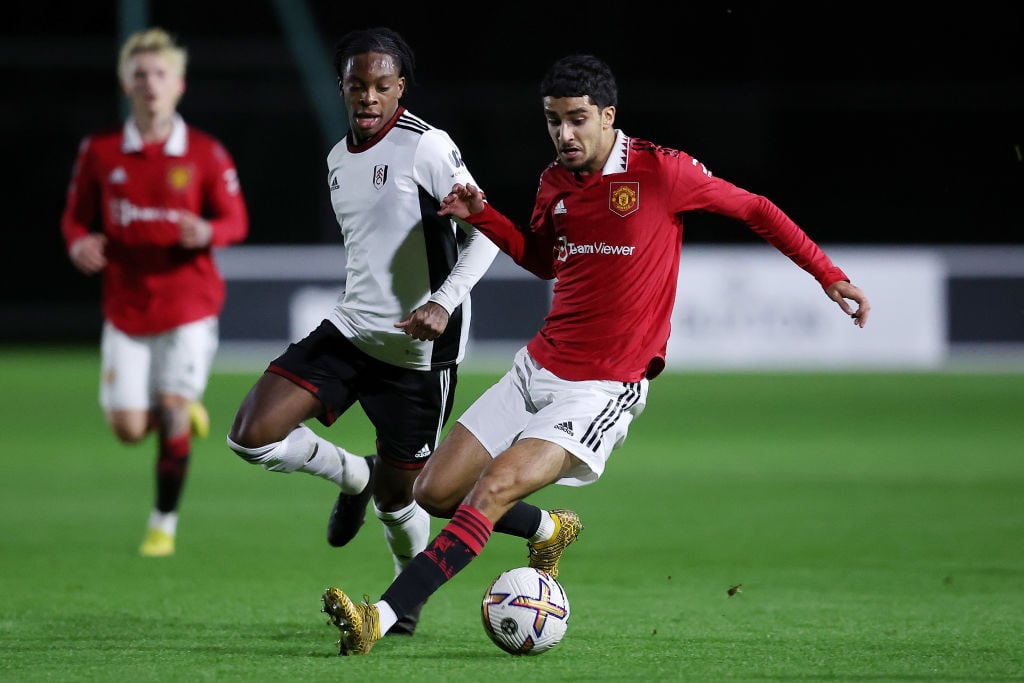 Manchester United and Zidane Iqbal have contrasting views on loan move this month