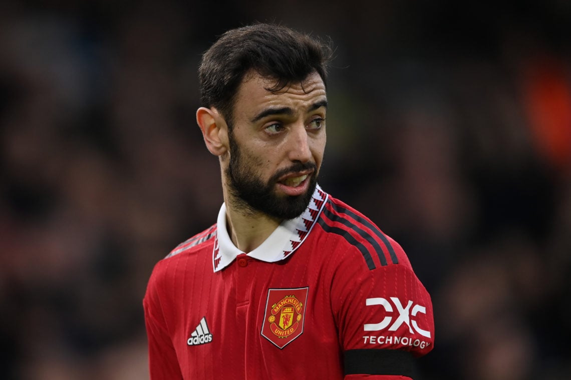 Bruno Fernandes pledges to give signed Manchester United shirt to fan after 300 days of tweeting