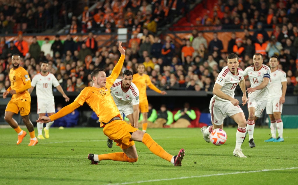 Wout Weghorst has frustrating night in front of goal for Netherlands v