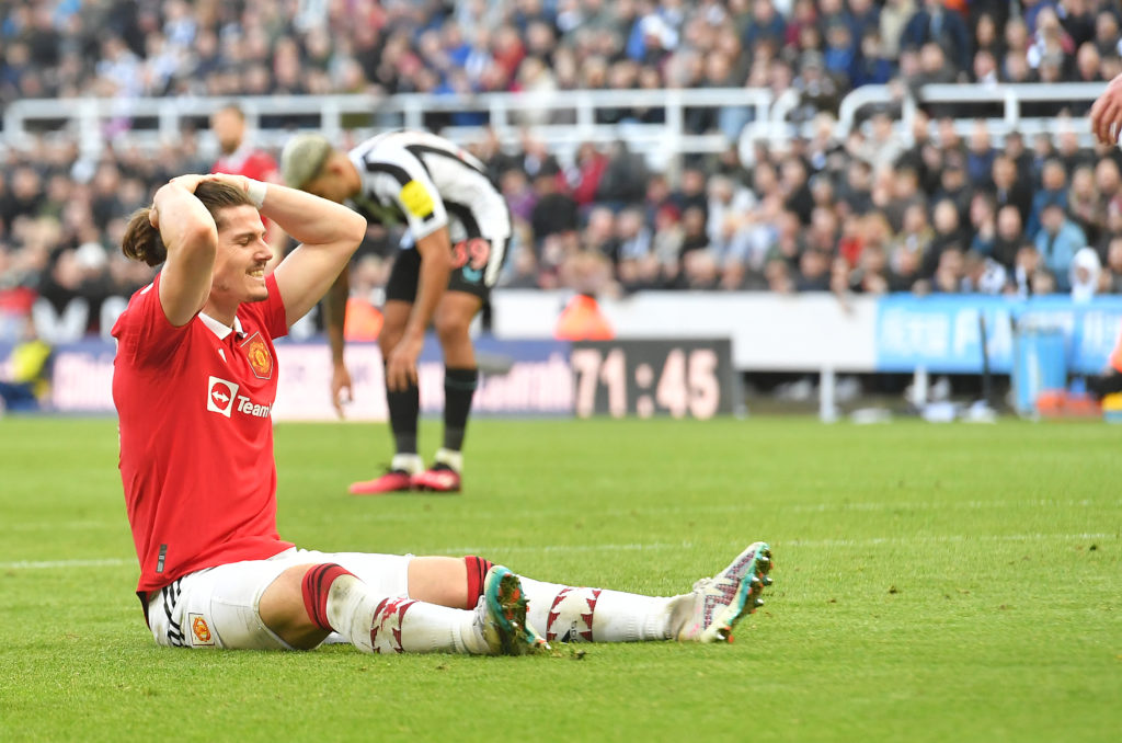 Newcastle United v Manchester United - Premier League