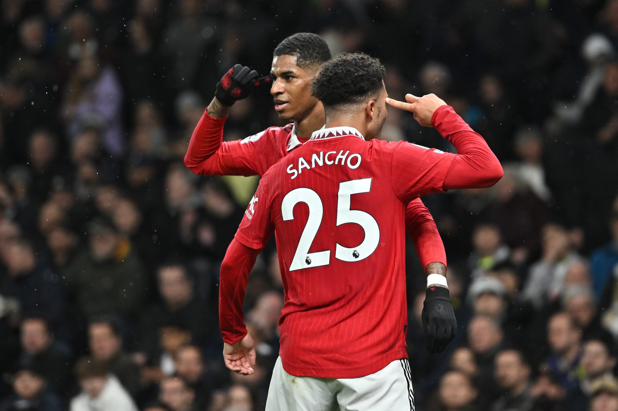 Man united vs tottenham. Маркус Рашфорд. Marcus Rashford 2022. Манчестер Юнайтед Тоттенхэм. Рашфорд на поле.