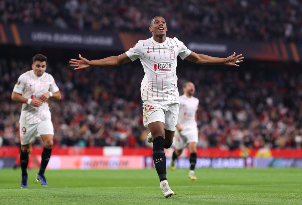 Sevilla FC v Dinamo Zagreb: Knockout Round Play-Offs Leg One - UEFA Europa League