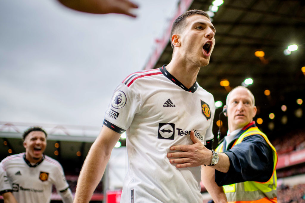 Nottingham Forest v Manchester United - Premier League