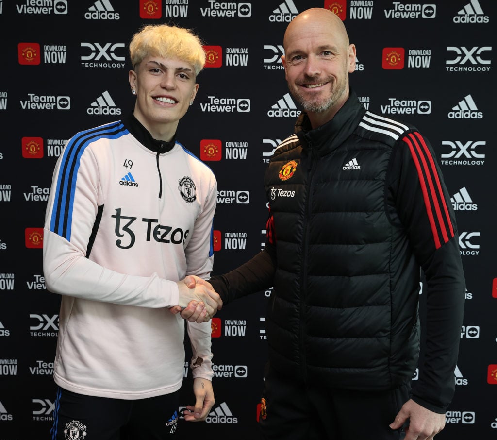 Alejandro Garnacho Signs a New Contract at Manchester United