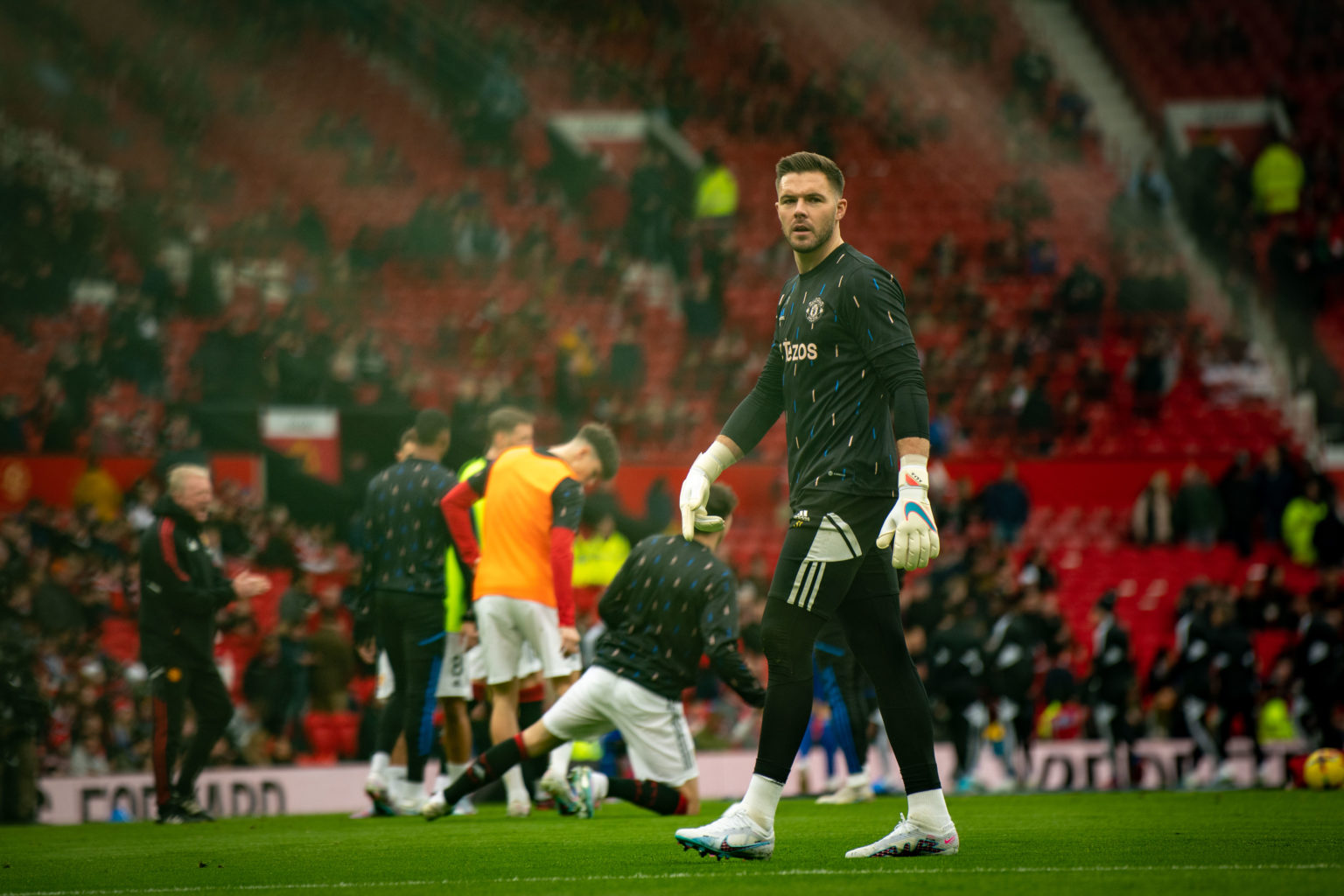 Bruno Fernandes And Benni McCarthy React As Goalkeeper Leaves ...