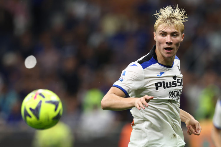 £40m transfer target likes 'next year' Manchester United post