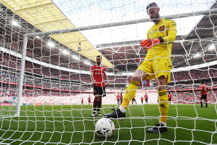 Why Manchester United should sign Diogo Costa to replace De Gea