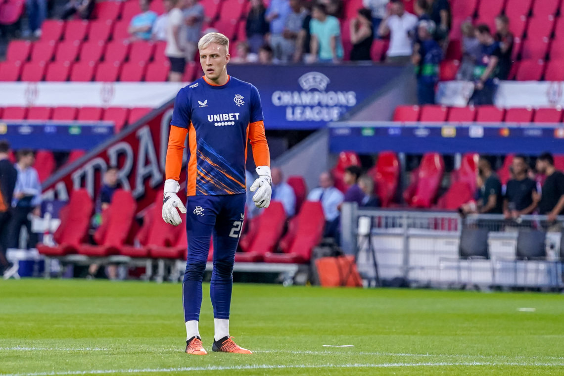 Manchester United could sign 25-year-old target for just £1m now