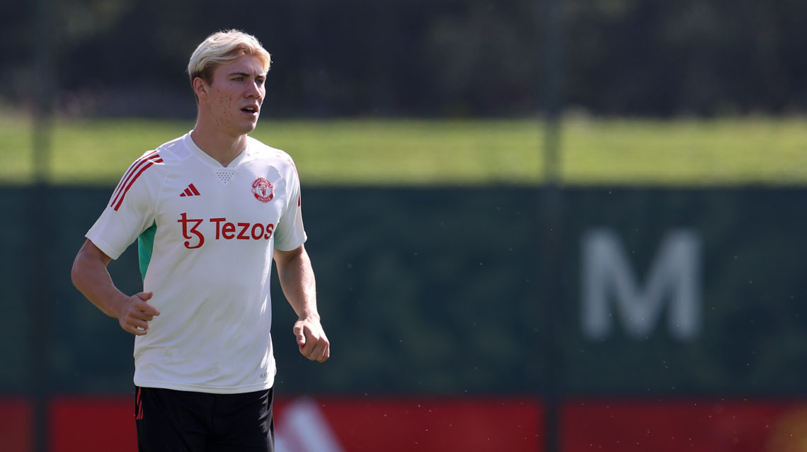 Rasmus Hojlund sends short training update to Manchester United fans