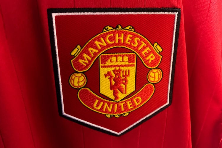 What is the Snapdragon logo? Manchester United shirt sponsor explored