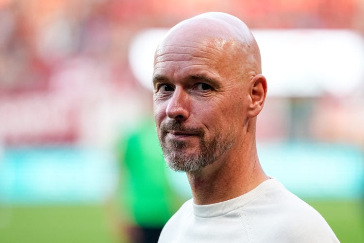 Erik ten Hag reacts to Manchester United fans booing Hojlund sub