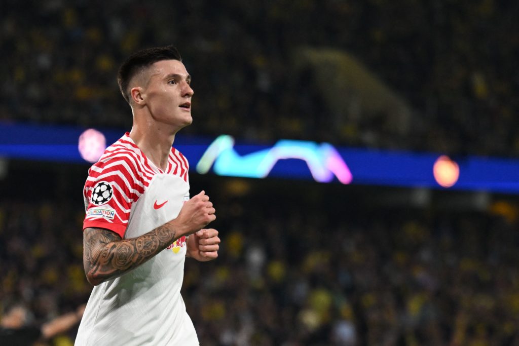 Benjamin Sesko in action for RB Leipzig in the Champions League.