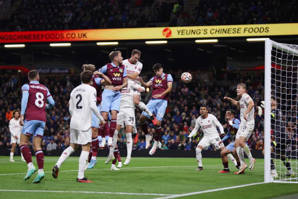 Burnley FC v Manchester United - Premier League