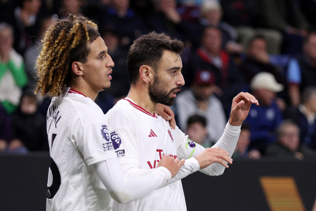 Burnley FC v Manchester United - Premier League
