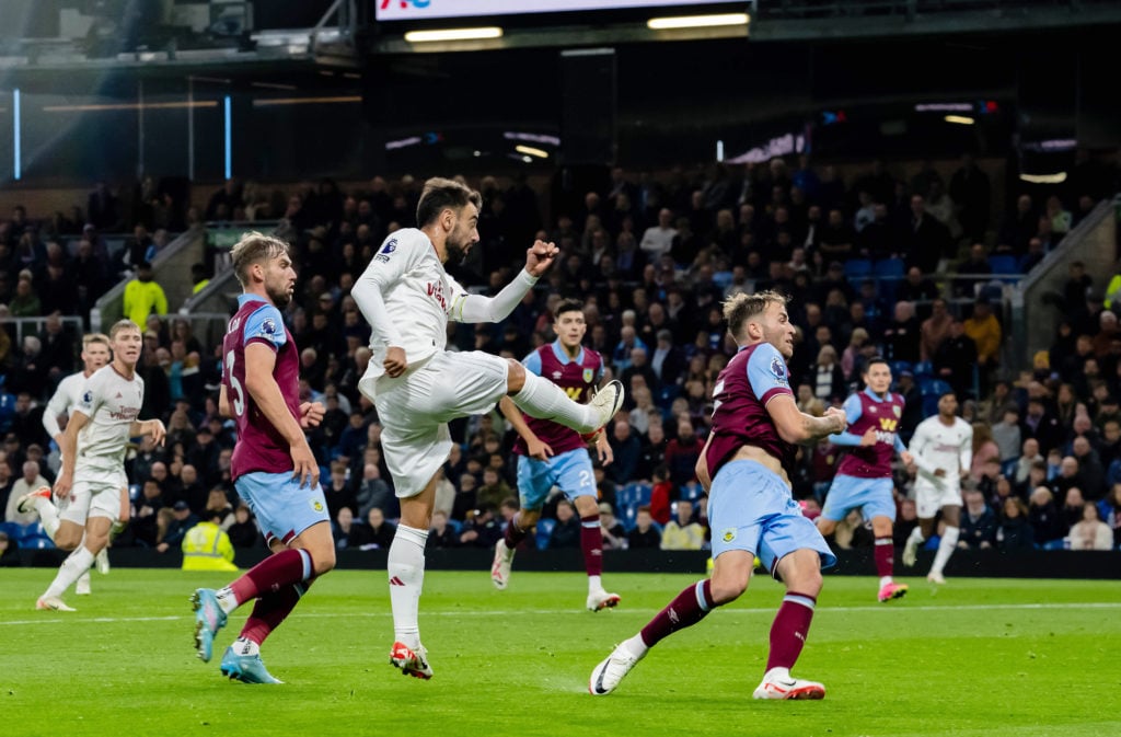 Burnley FC v Manchester United - Premier League