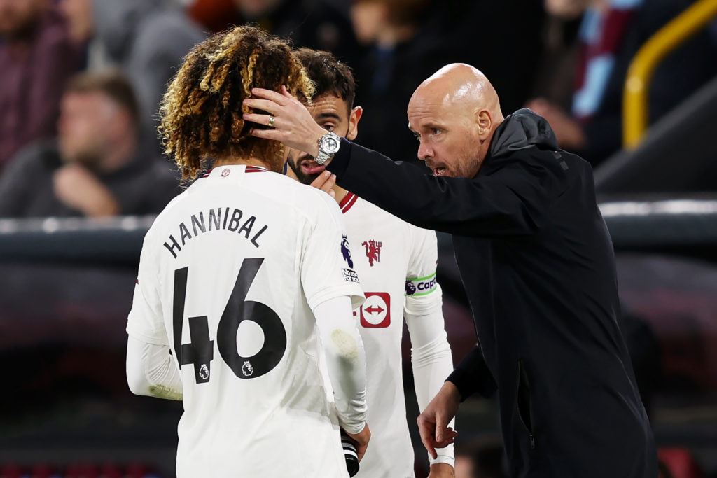 Burnley FC v Manchester United - Premier League
