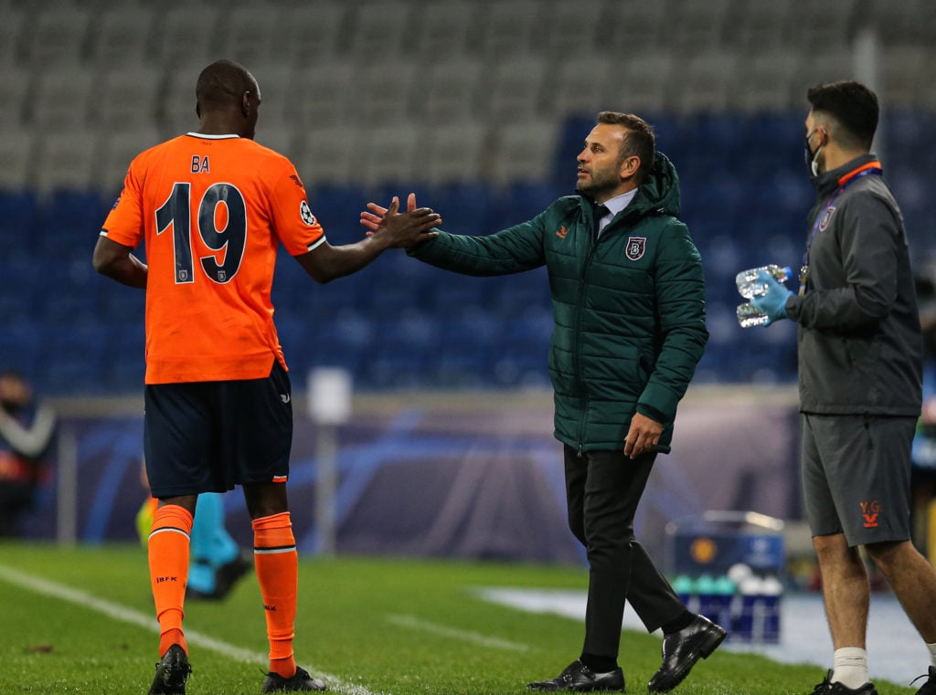 Medipol Basaksehir v Manchester United - UEFA Champions League