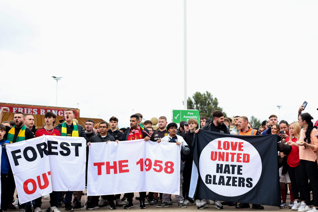 Manchester United v Wolverhampton Wanderers - Premier League