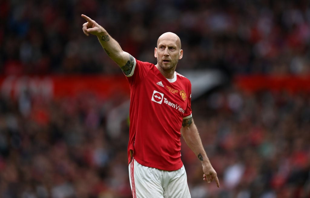 Manchester United v Liverpool - Legends of the North