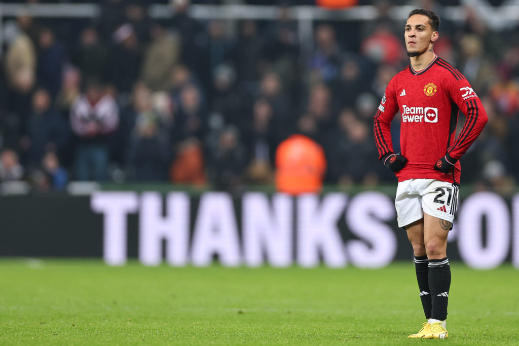 Newcastle United v Manchester United - Premier League