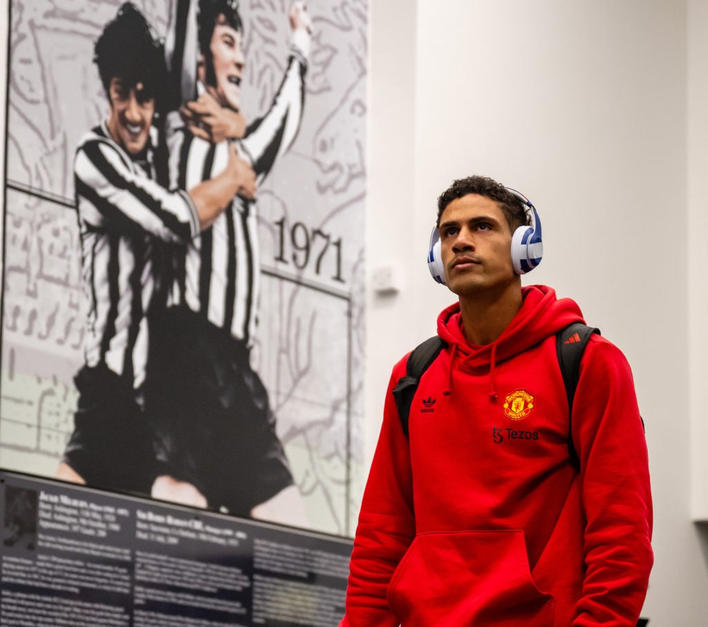 Newcastle United v Manchester United - Premier League