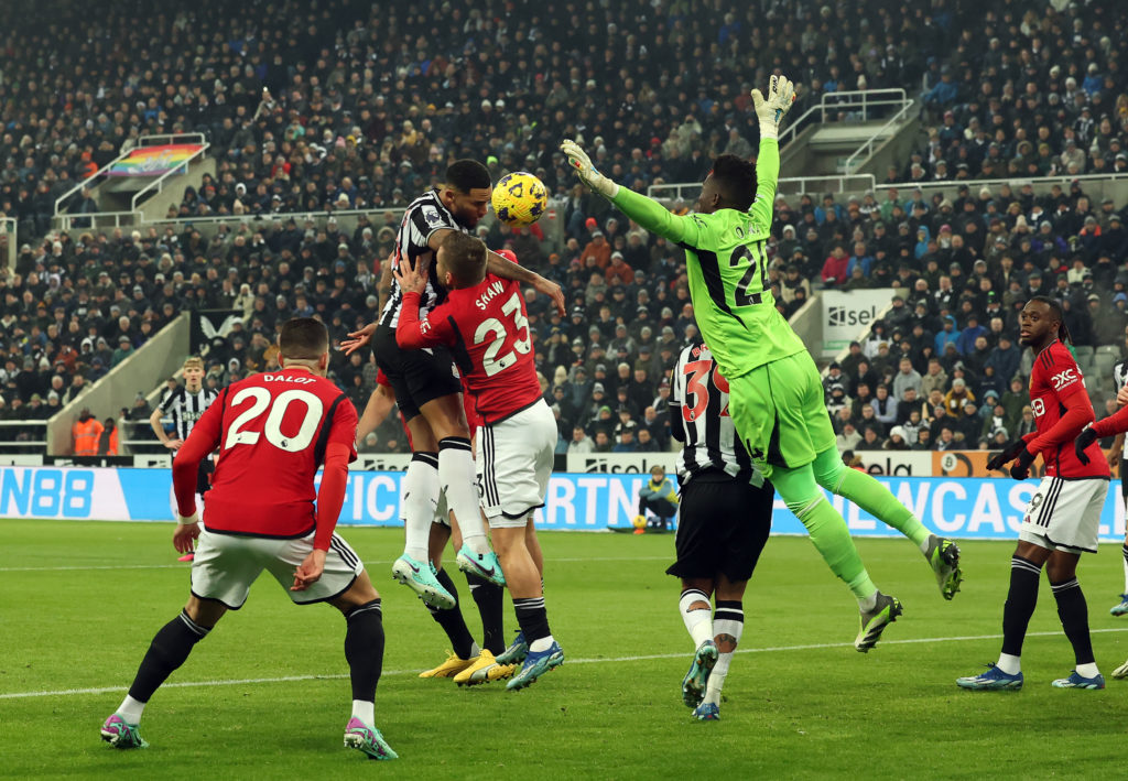 Newcastle United v Manchester United - Premier League
