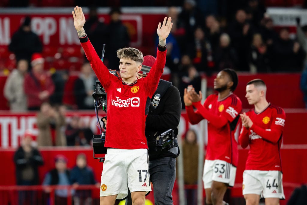 Manchester United v Aston Villa - Premier League