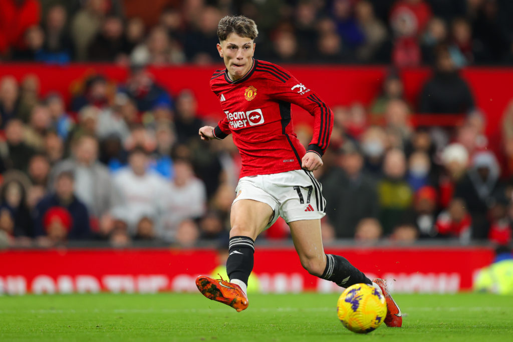 Manchester United v Aston Villa - Premier League