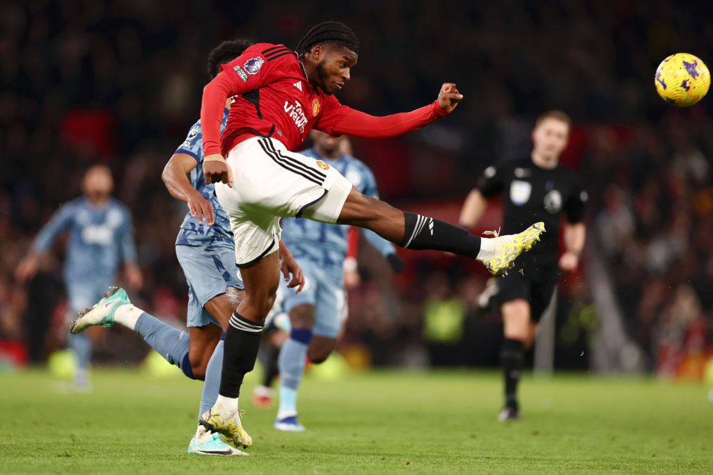 Manchester United v Aston Villa - Premier League