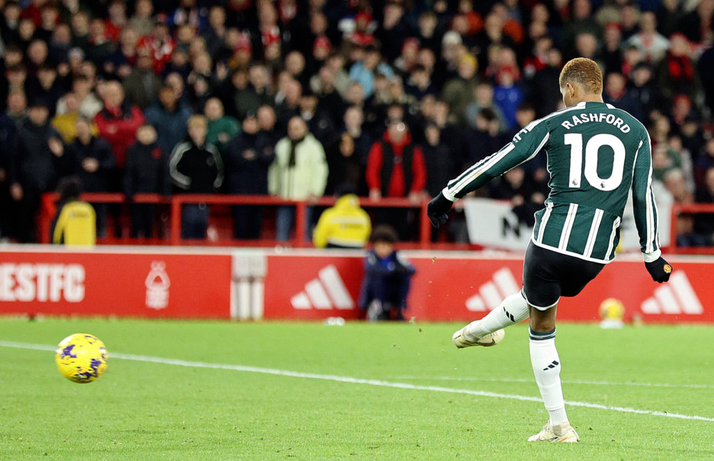 Nottingham Forest v Manchester United - Premier League
