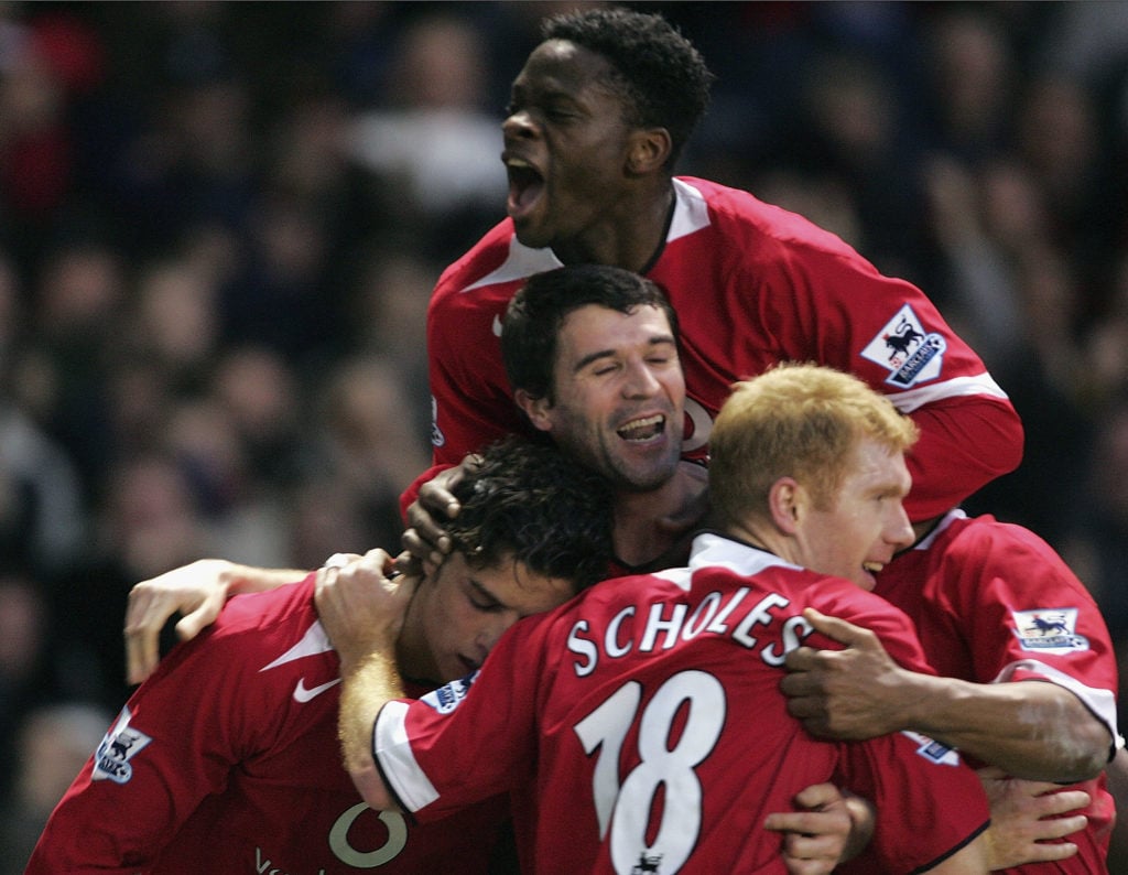 Paul Scholes of Manchester United celebrates scoring their third goal during the Barclays Premiership match between Manchester United and Aston Vil...