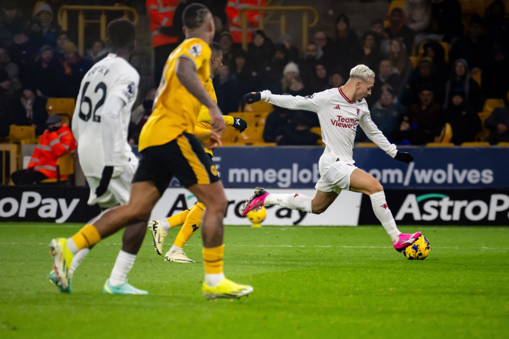 Wolverhampton Wanderers v Manchester United - Premier League