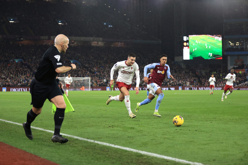 Aston Villa v Manchester United - Premier League