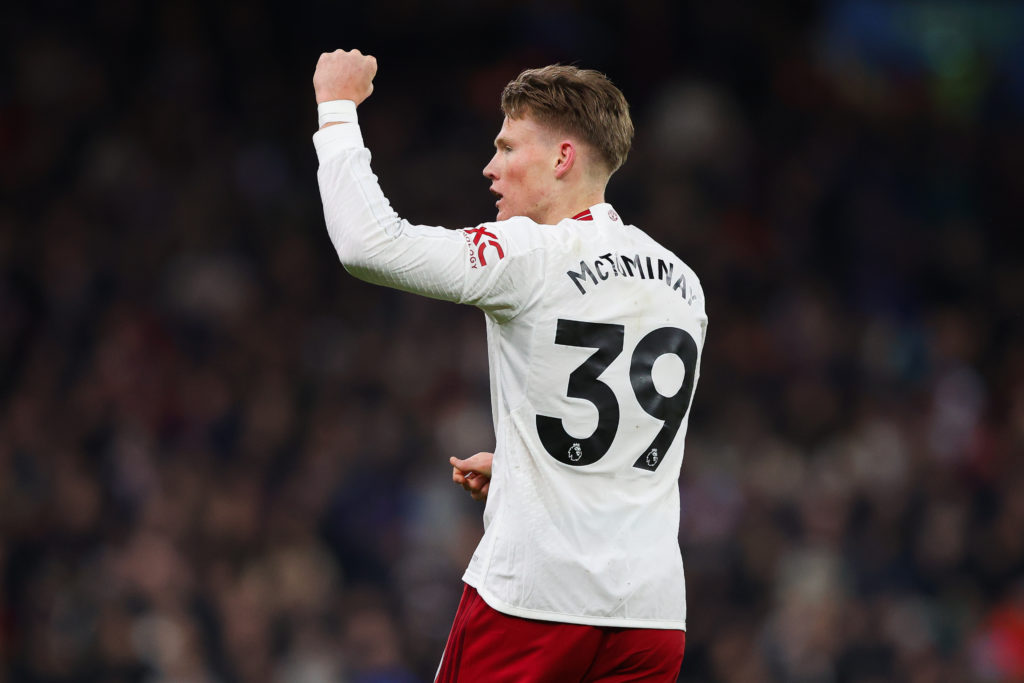 Aston Villa v Manchester United - Premier League