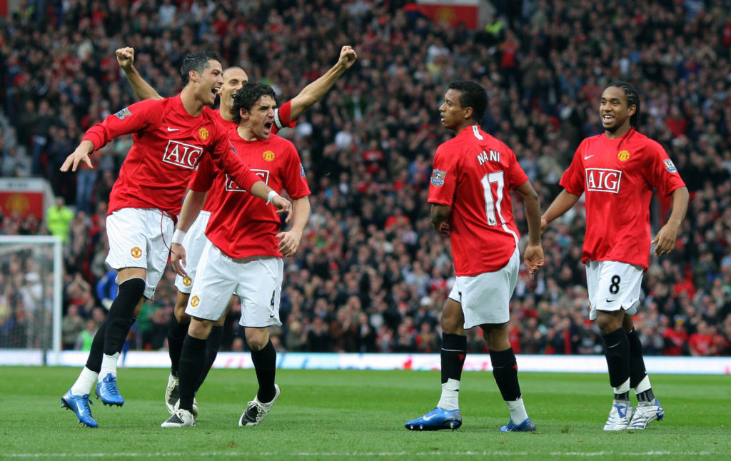 Nani (2R) of Manchester United celebrate