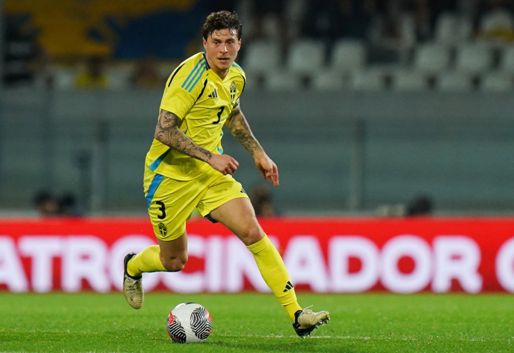 Swedish press give verdict on Victor Lindelof performance as defender ...