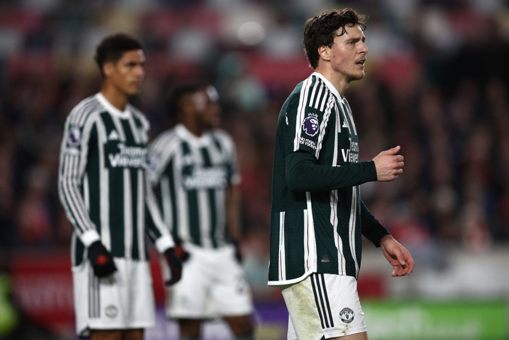 Brentford FC v Manchester United - Premier League