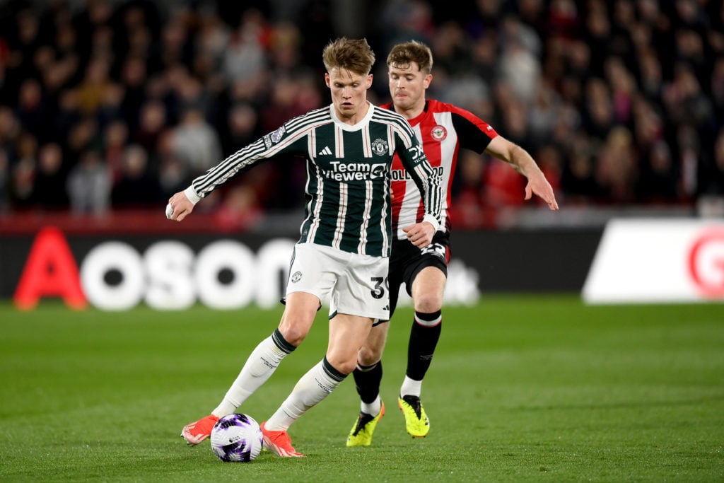 Brentford FC v Manchester United - Premier League