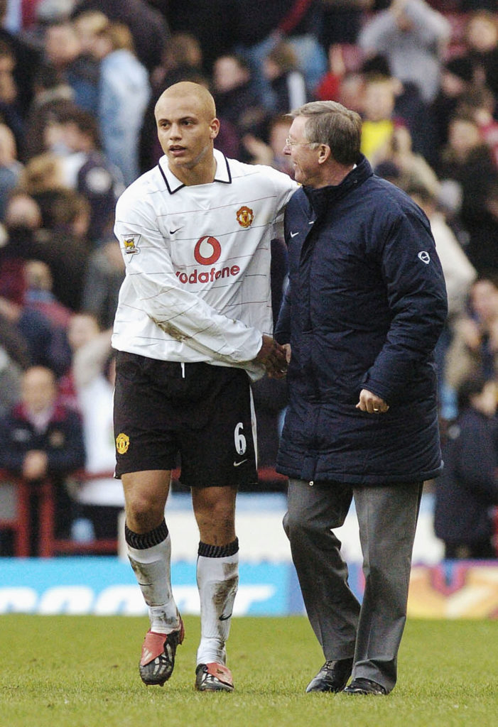 Aston Villa v Manchester United