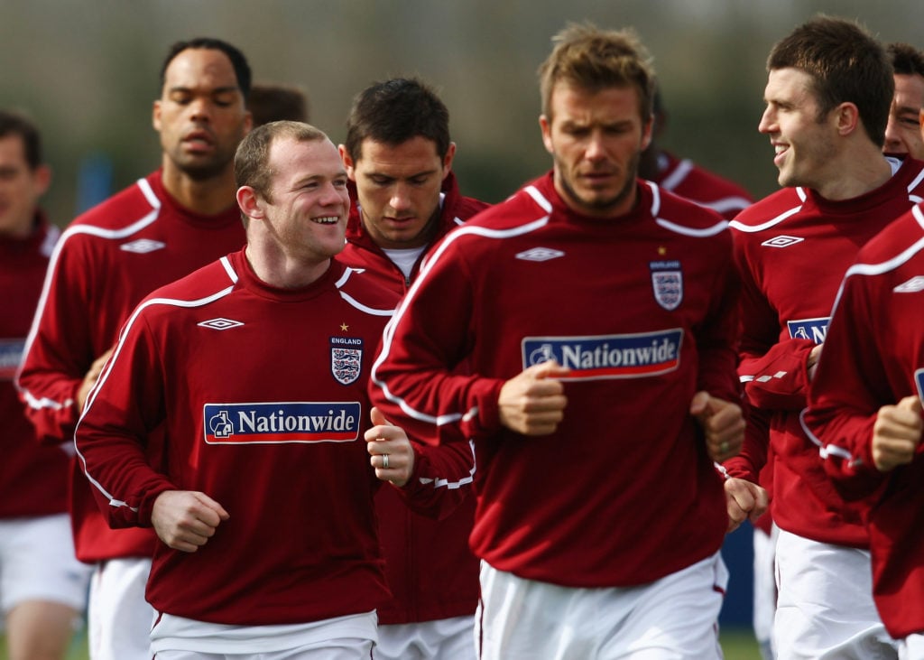 (L-R) Joleon Lescott , Wayne Rooney, Frank Lampard, David Beckham and Michael Carrick of England warm-up during England training at London Colney o...