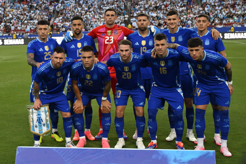 Argentina national football team's team photo with Emi Martinez as the goalkeeper