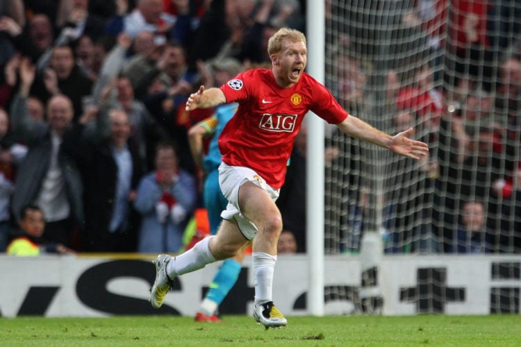 Paul Scholes of Manchester United celebrates scoring the opening goal during the UEFA Champions League Semi Final, second leg match between Manches...