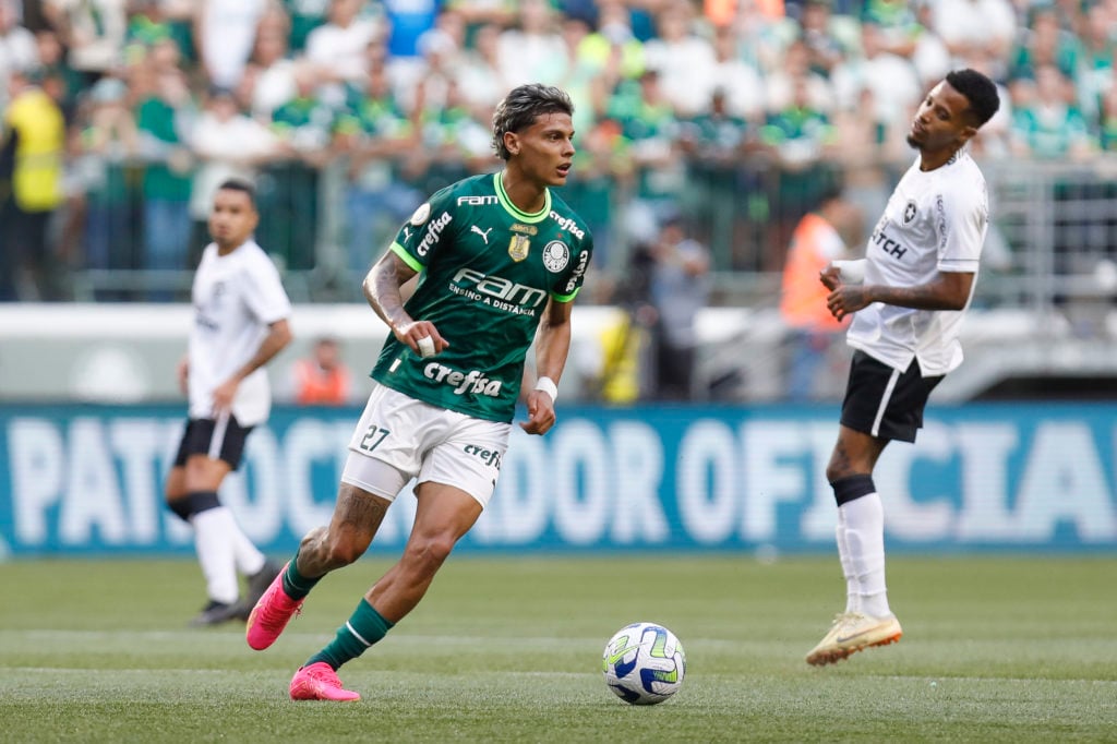 Richard Rios of Palmeiras runs with the ball during the match between Palmeiras and Botafogo as part of Brasileirao Series A 2023 at Allianz Parque...