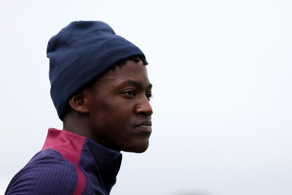 Kobbie Mainoo of England looks on during a training session at Spa & Golf Resort Weimarer Land on July 12, 2024 in Blankenhain, Germany.