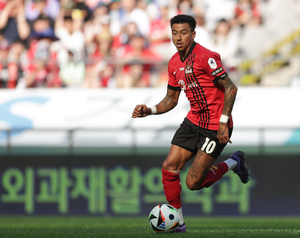 Jesse Lingard of Seoul FC controls the ball during the K-League match between Seoul FC and Daegu at Seoul World Cup Stadium on May 19, 2024 in Seou...