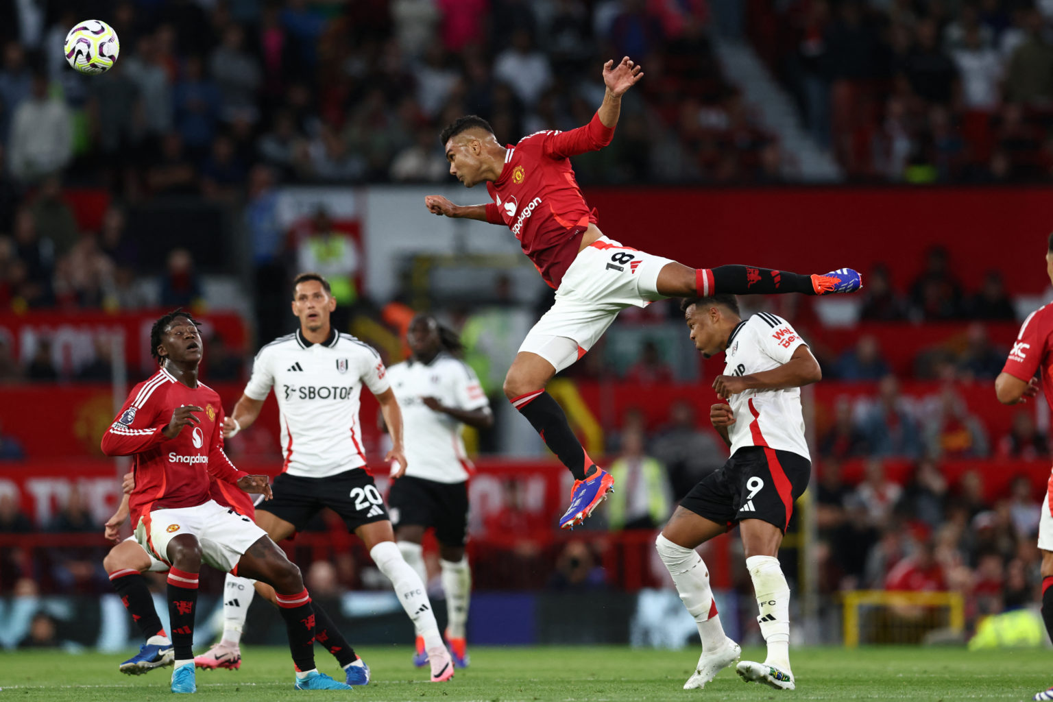 Dimitar Berbatov loved 'pure poetry' moment from Man Utd player vs ...