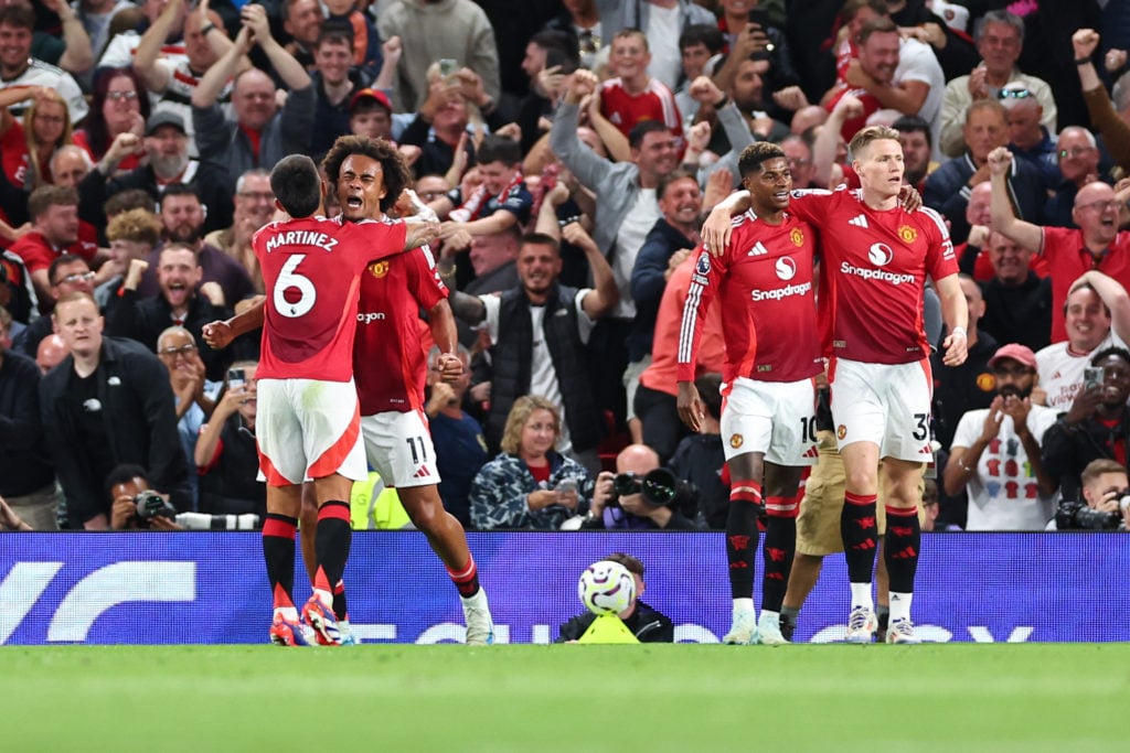 Manchester United FC v Fulham FC - Premier League