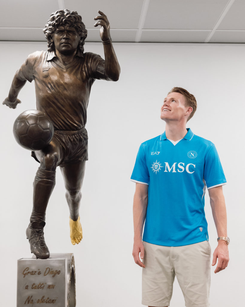 SSC Napoli Unveil New Signing Scott McTominay