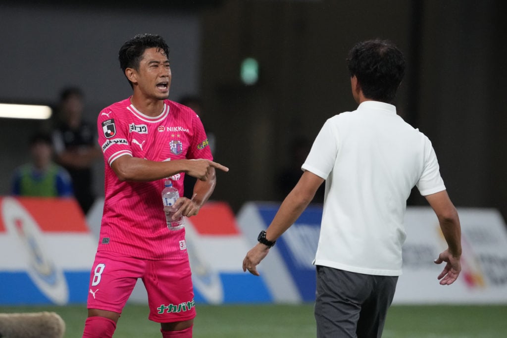 Shinji Kagawa of Cerezo Osaka looks on during the J.LEAGUE MEIJI YASUDA J1 28th Sec. match between Yokohama F•Marinos and Cerezo Osaka at National ...